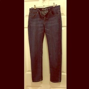 New York & Company Size 2 Low-Rise Skinny Jeans